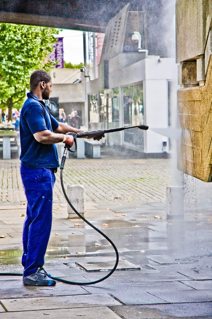 graffiti-removal-service graffiti-removal-service